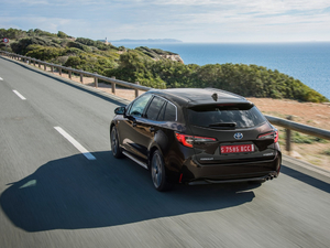 2019Touring Sports Hybrid w^