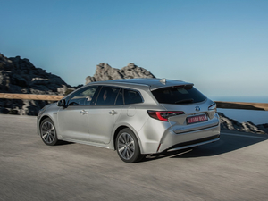 2019Touring Sports Hybrid w^