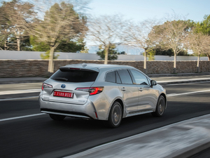 2019Touring Sports Hybrid w^