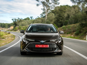 2019Touring Sports Hybrid w^