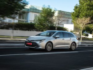 2019Touring Sports Hybrid w^