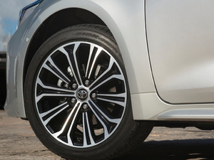 2019款Touring Sports Hybrid 细节外观