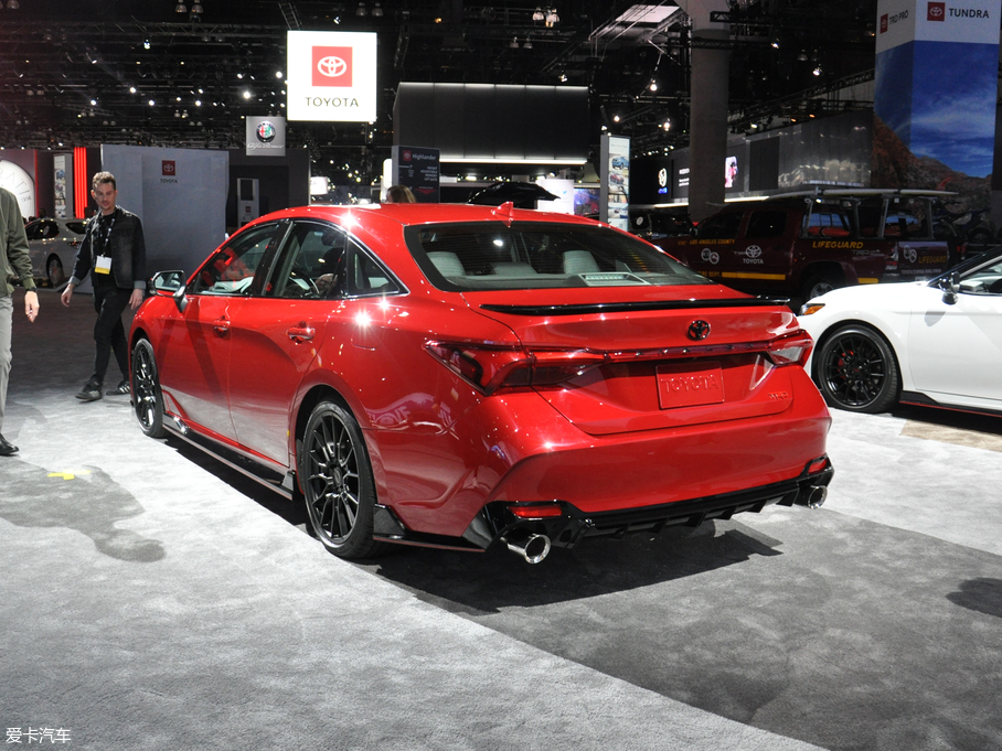 2019Avalon() TRD