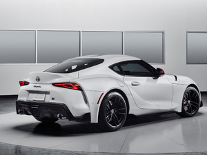 2019GR Supra  w^
