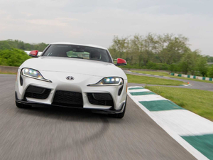 2019GR Supra  w^