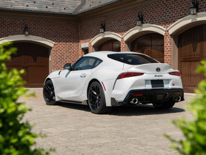 2019GR Supra  w^