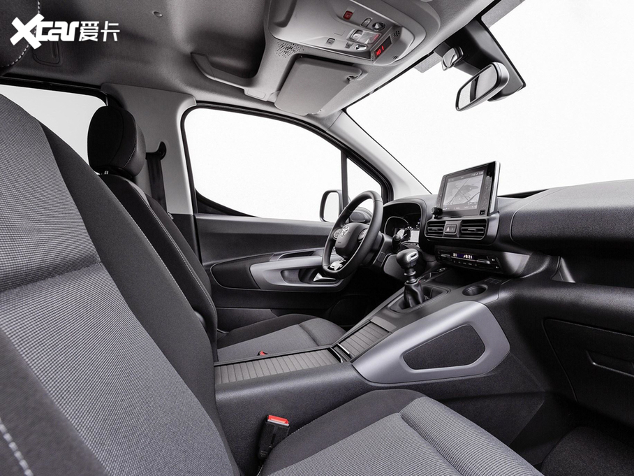 2019��Proace City VERSO