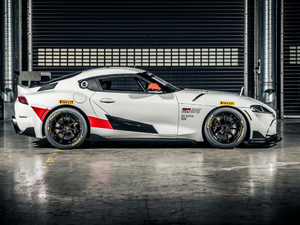 2020GR Supra GT4 w^
