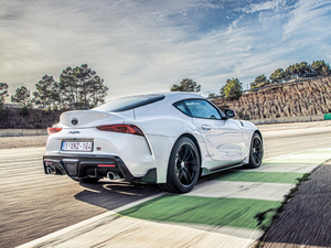 20202.0T GR Supra WҎ w^