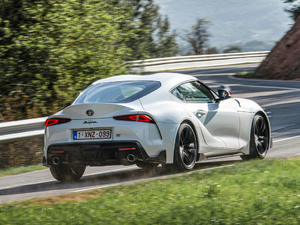 20202.0T GR Supra WҎ w^