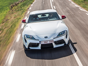 20202.0T GR Supra WҎ w^