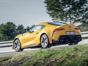 20202.0T GR Supra WҎ w^