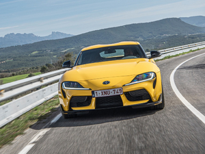 20202.0T GR Supra WҎ w^