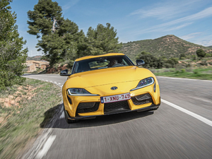 20202.0T GR Supra WҎ w^