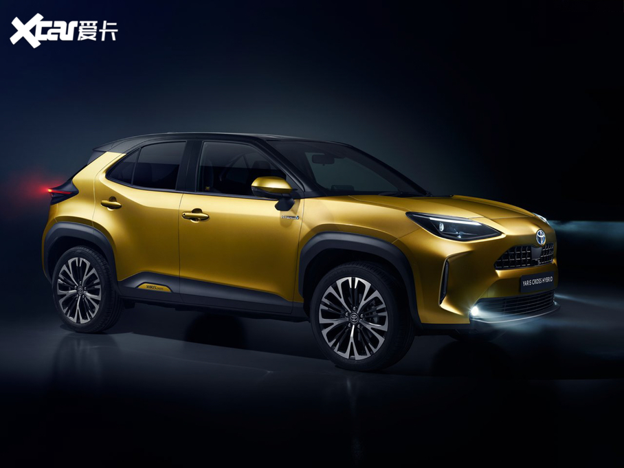 2020YARiS CROSS 