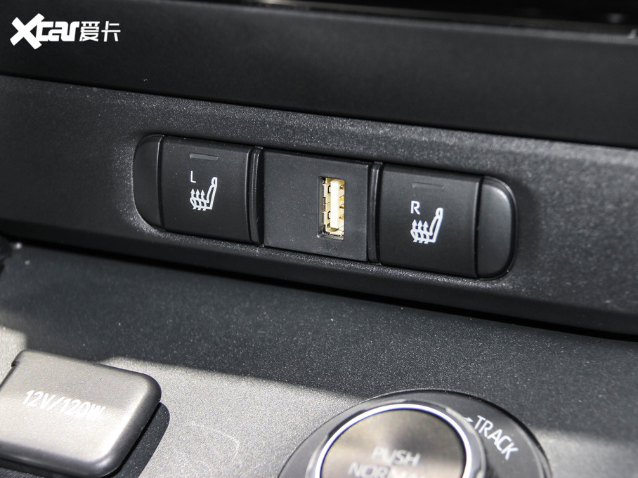 2020���S��YARiS(����) GR YARiS