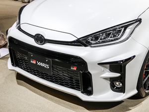 2020GR YARiS ϸ