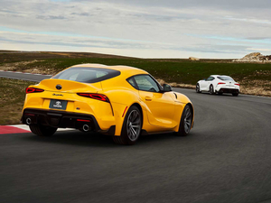 2021款2.0T GR Supra 美规 整体外观