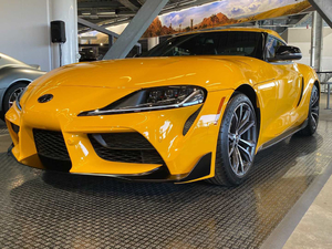 2021款2.0T GR Supra 美规 整体外观