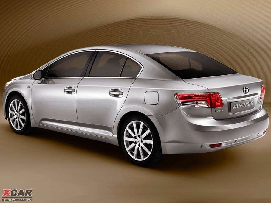 2012Avensis 