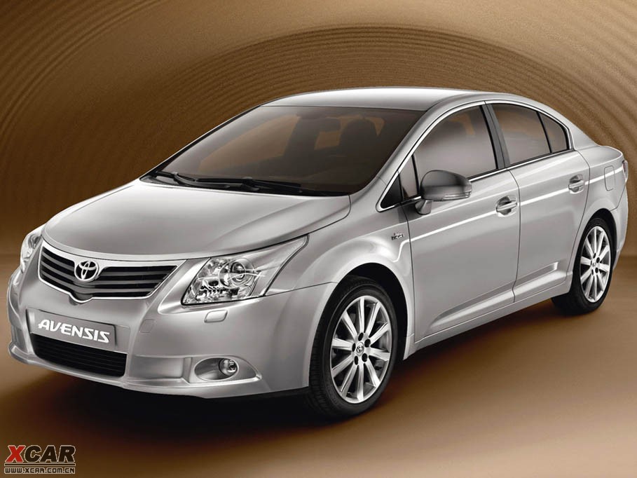2012Avensis 