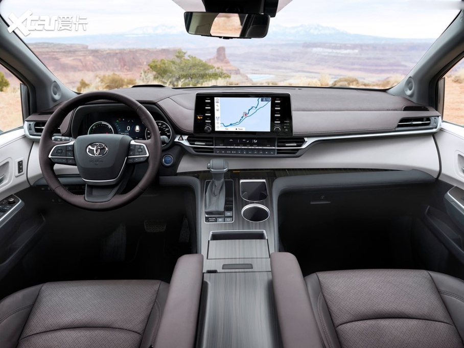 2021Sienna 2.5L (q)Platinum 7 