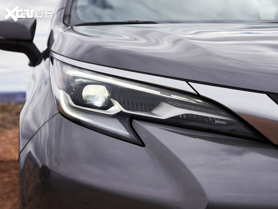 2021Sienna 2.5L Platinum 7 