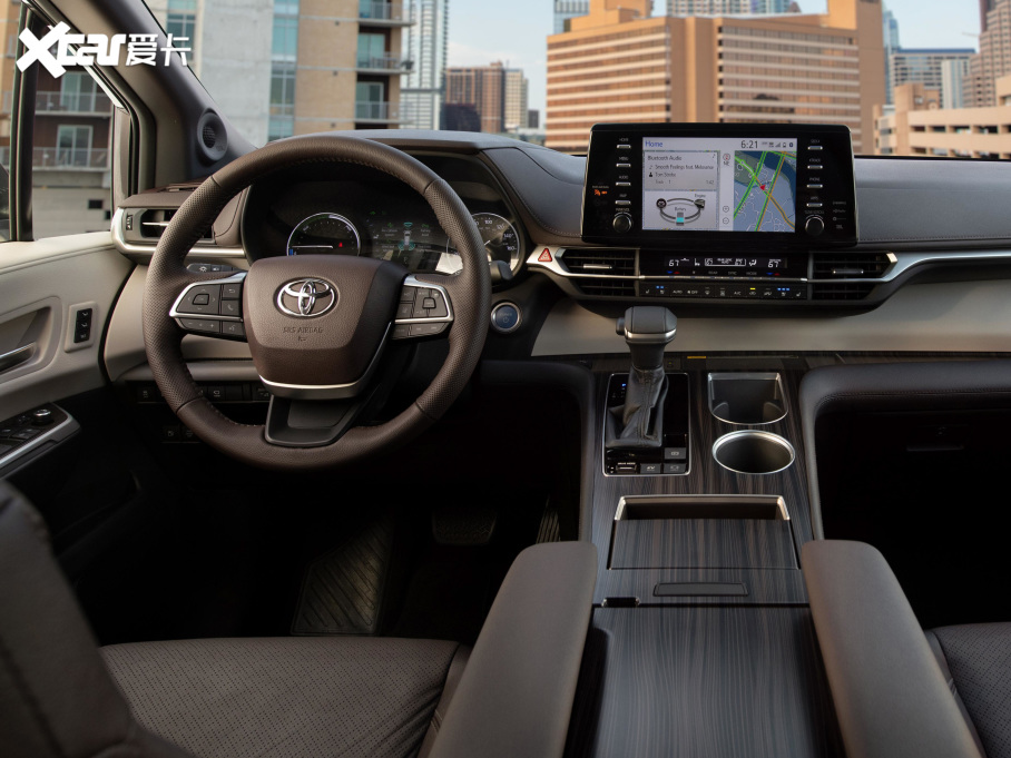 2021��Sienna 2.5L��� ���Platinum 7�� ������