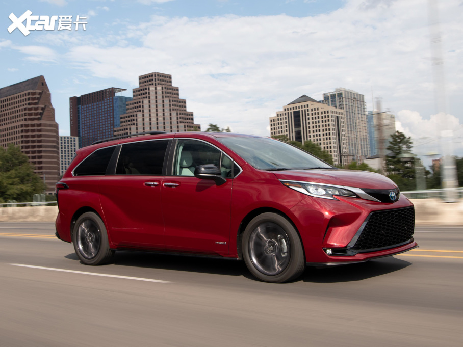 2021Sienna 2.5L XSE 7 