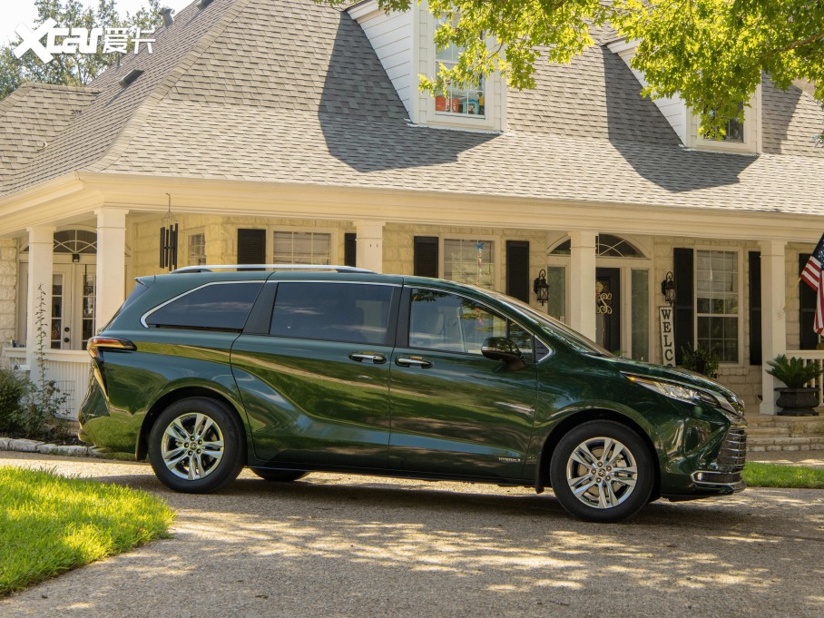 2021��Sienna 2.5L��� ���Limited 7�� ������