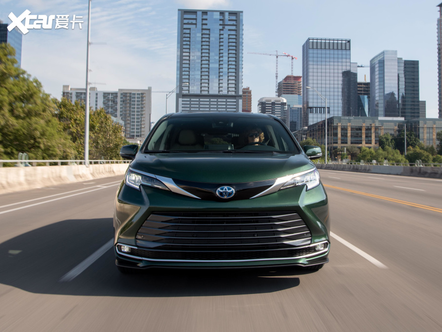 2021Sienna 2.5L(dng) (q)Limited 7 