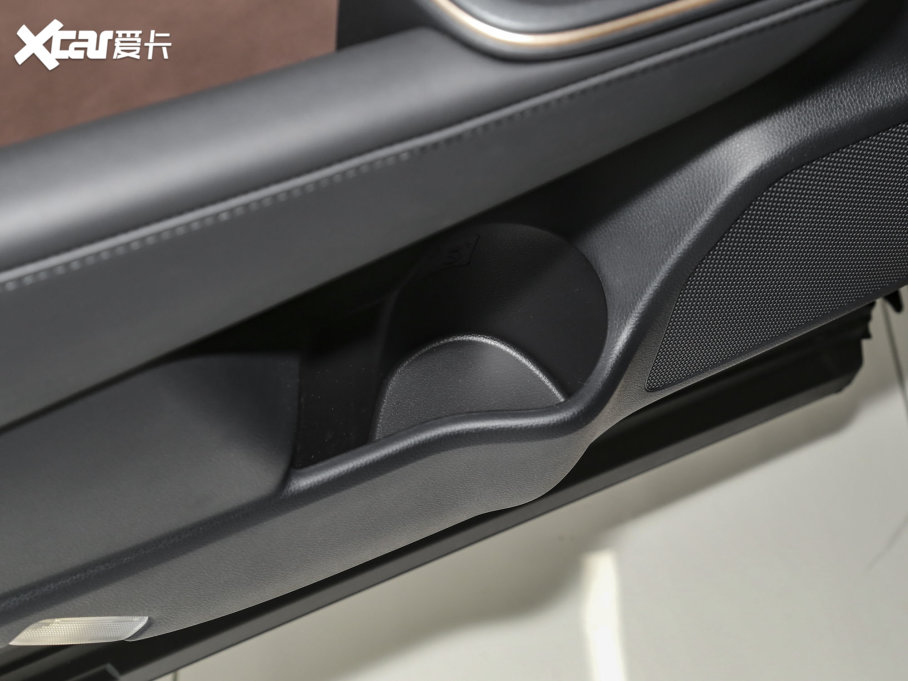 2023ʹ(M) SportCross 2.5L HEVF