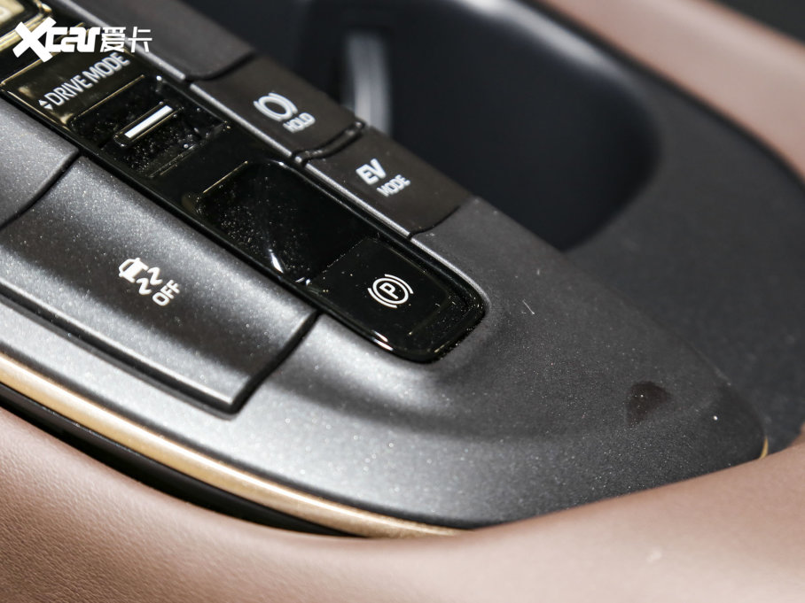 2023ʹ(M) SportCross 2.5L HEV(q)F