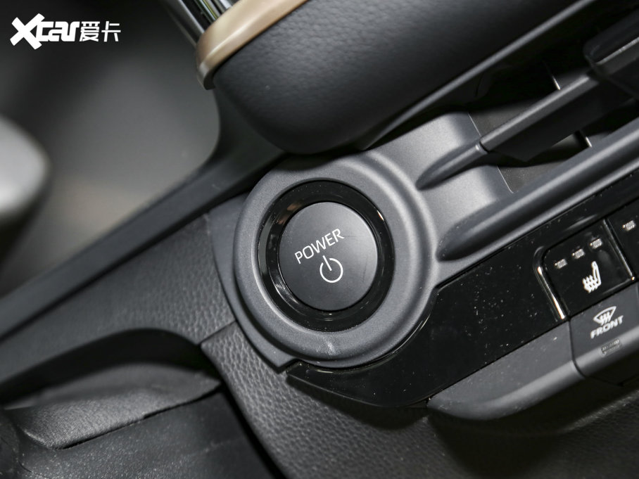 2023��ʹ�(�M(j��n)��) SportCross 2.5L HEV���(q��)���F��