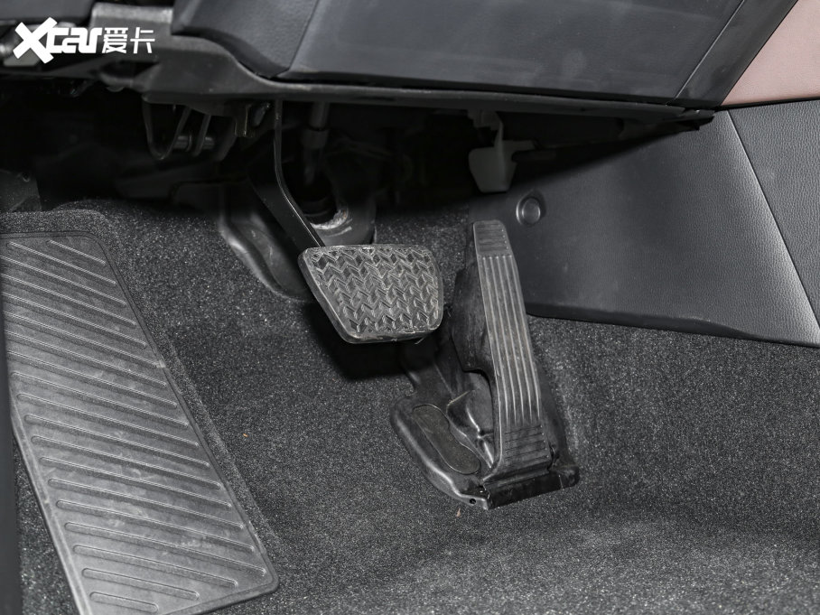 2023ʹ(M) SportCross 2.5L HEVF