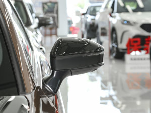 2023SportCross 2.5L HEV(q)F (x)(ji)^