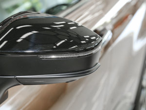 2023SportCross 2.5L HEV(q)F (x)(ji)^