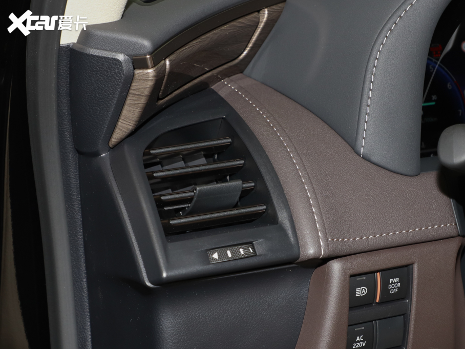 2024����� �p�� 2.5L ������ 