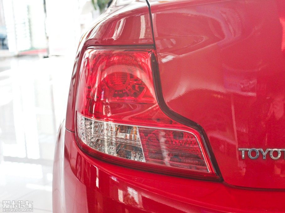 2011���·�Y 2.5L ���A��