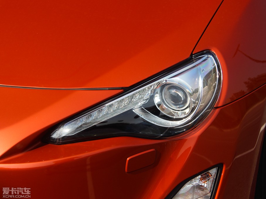 2013S86 2.0L Ԅ(dng)A