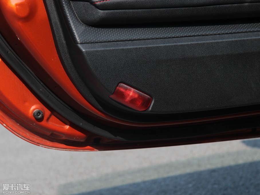 2013S86 2.0L Ԅ(dng)A