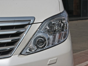 2012款3.5L 豪华版 大灯