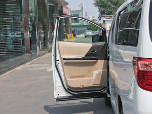2012款3.5L 豪华版 驾驶位车门