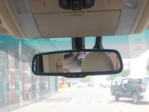 2012款3.5L 豪华版 车内后视镜