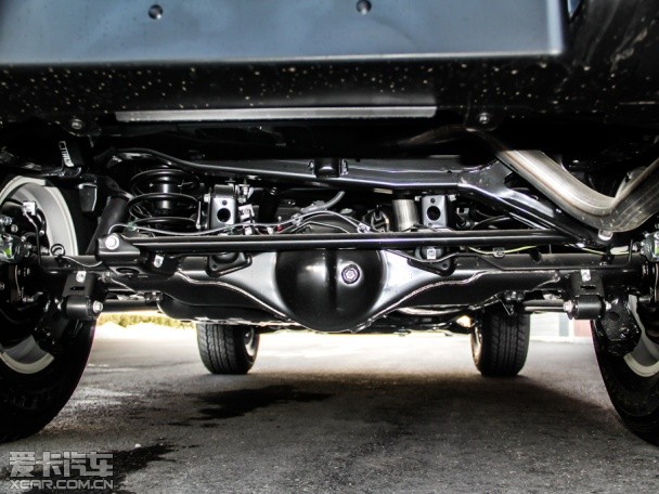 豐田2013款FJ酷路澤