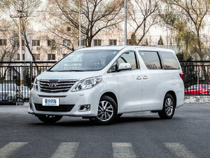 2013款3.5L 尊贵版 左前45度