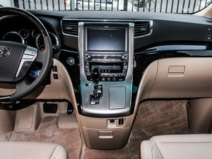 2013款3.5L 尊贵版 中控台