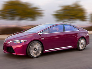 2012款Plug-in Hybrid 整体外观