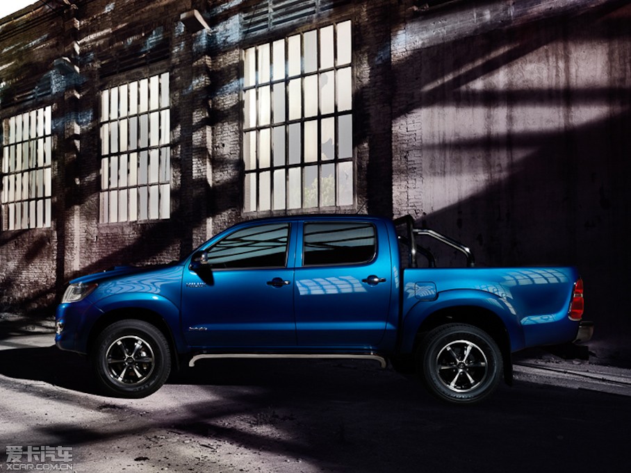 2014Hilux Invincible