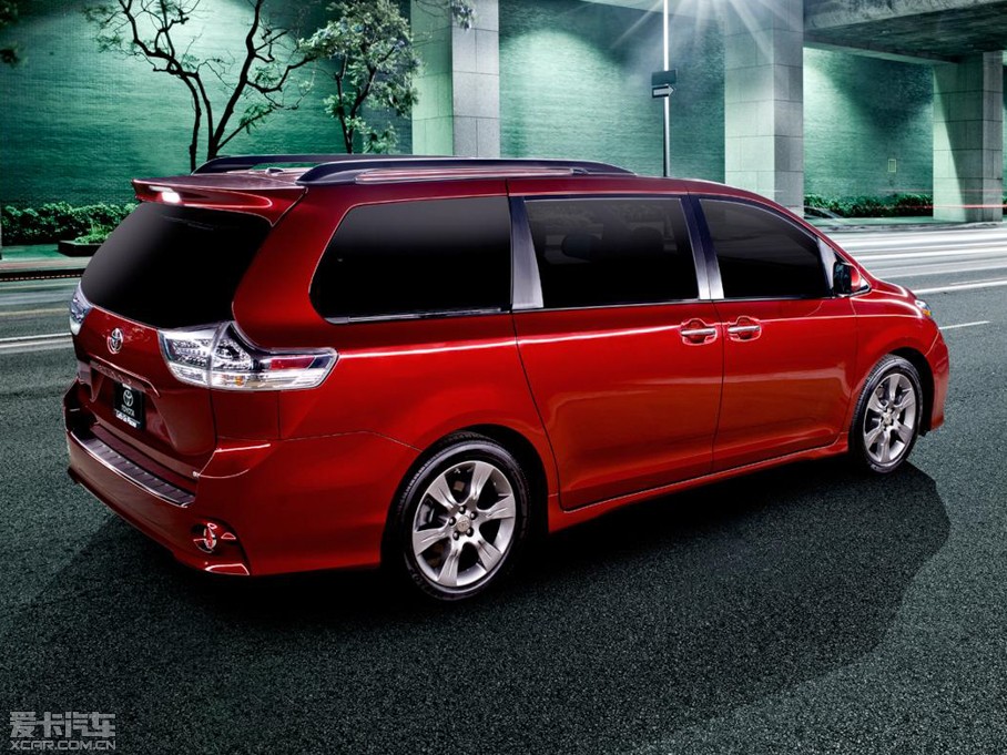 2015Sienna 3.5L (q)L